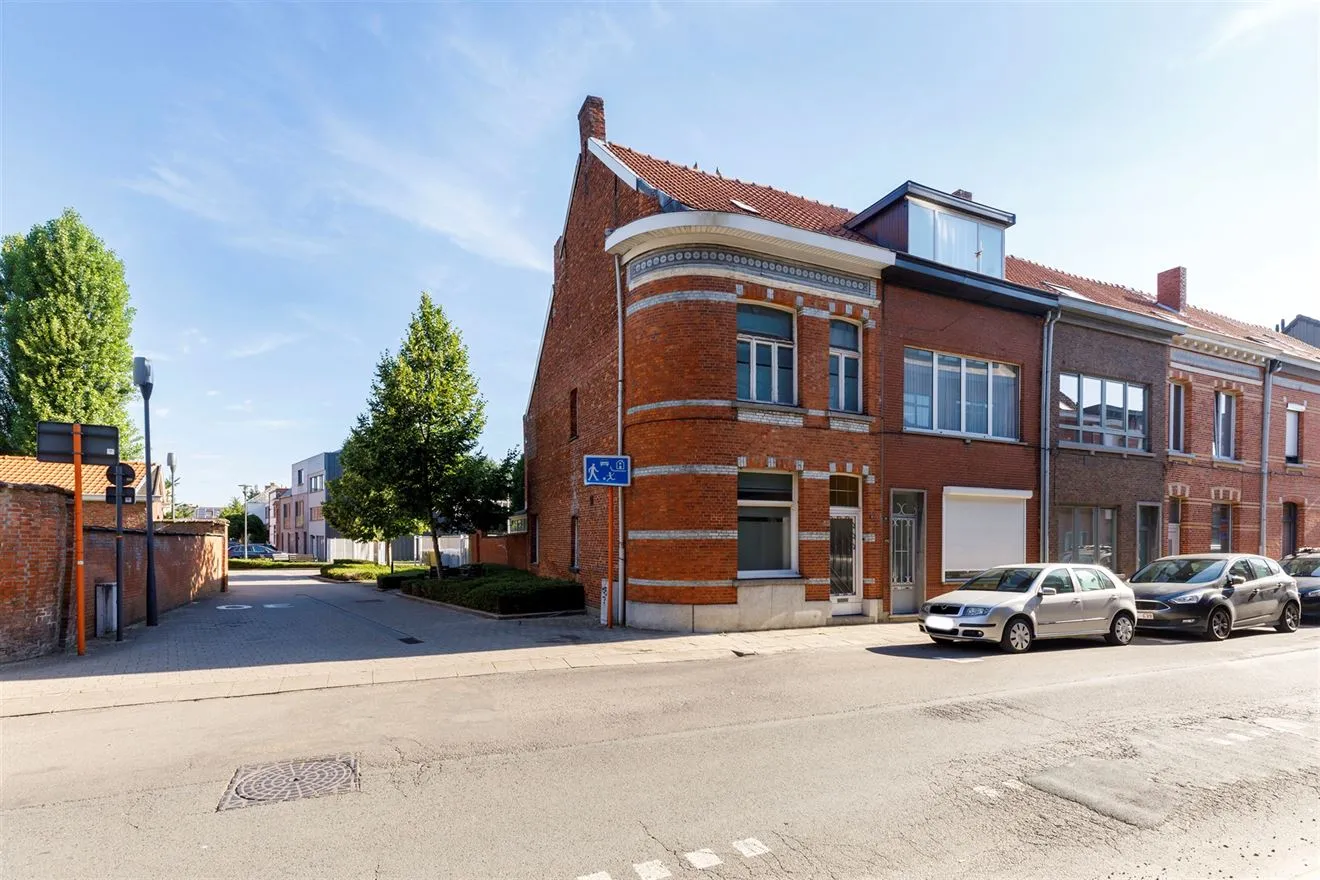 Casa En venta - 2300 TURNHOUT BE Image 1